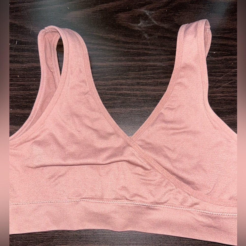 Mauve sports bra size small